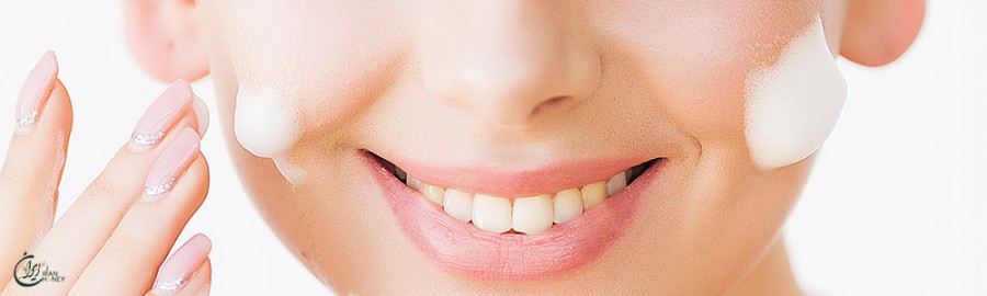 کرم ژل رویال مروطب کننده