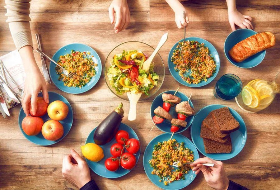 در فصل سرما چه خوراکی هایی بخوریم تا بیمار نشویم